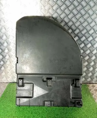 Battery box tray
