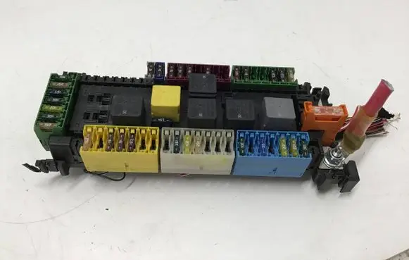 Mercedes-Benz GLS X166 Fuse module A1669061202