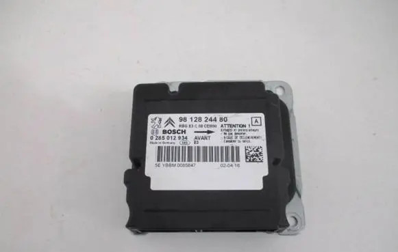 Citroen C4 Cactus Airbag control unit/module 9812824480