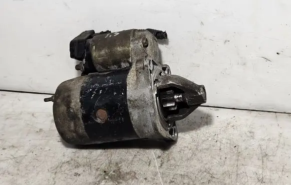 Mazda 323 F Starter motor B505