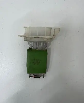 Volkswagen Caddy Heater blower motor/fan resistor 