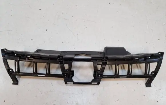 Suzuki Vitara (LY) Front bumper upper radiator grill 72121-54P0