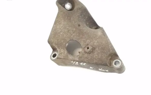 BMW X1 E84 Engine mounting bracket 6777061