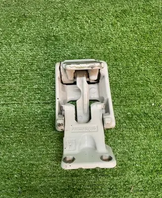 Mercedes-Benz Sprinter W907 W910 Rear door lower hinge
