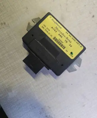 Mercedes-Benz ML W163 Transfer box differential control unit 4450000051E A1635457932 024041
