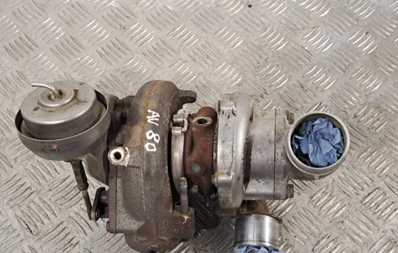 Toyota Avensis T250 Turbo 0604130110 172010R020