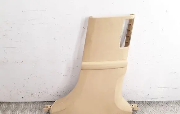 (B) pillar trim (bottom)