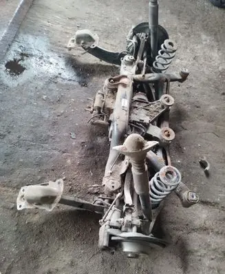 Volkswagen Passat Alltrack Rear axle beam 