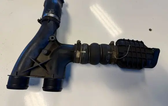 Peugeot Partner III Intercooler hose/pipe 9678406580