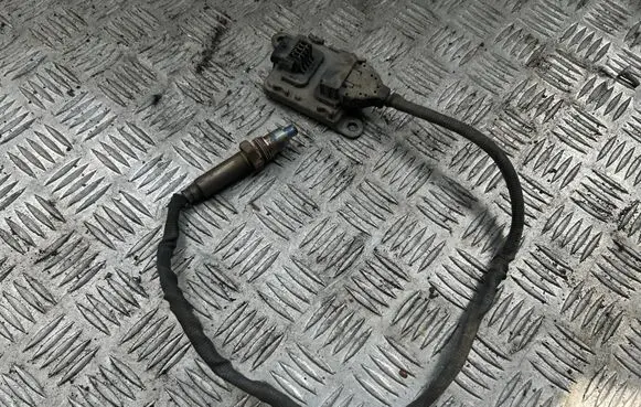 Mercedes-Benz E W213 Lambda probe sensor A0009057208