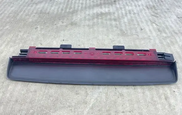 BMW 5 F10 F11 Third/center stoplight 7230799 7230801