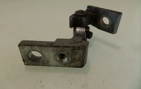 Audi A4 S4 B6 8E 8H Rear door upper hinge