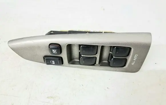 Toyota Corolla Verso E121 Electric window control switch 8404013080