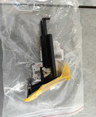 Toyota C-HR I Headlight washer spray nozzle 85208F4030