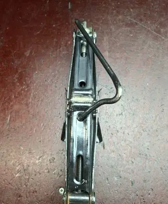 Peugeot 208 I Lift Jack 9656868180