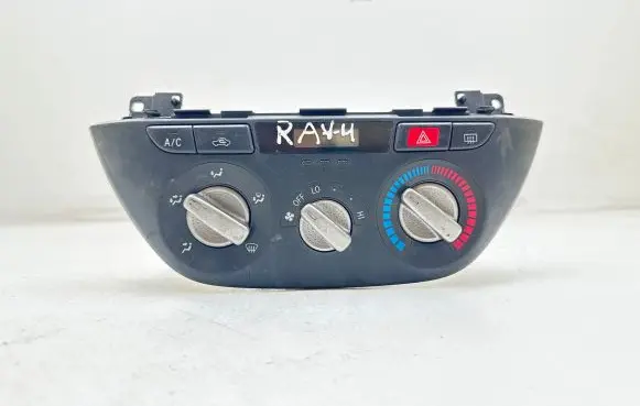 Toyota RAV 4 (XA20) Climate control unit 5590042140