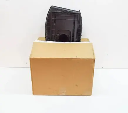Porsche Macan (95B) Air filter box 95B129601L