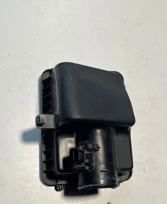 Mazda 3 Air filter box HF07133AX K3006 EDT40