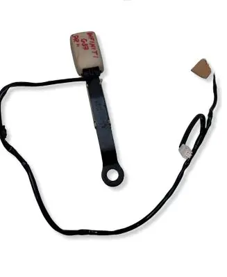 Infiniti G37 Front seatbelt buckle 664534