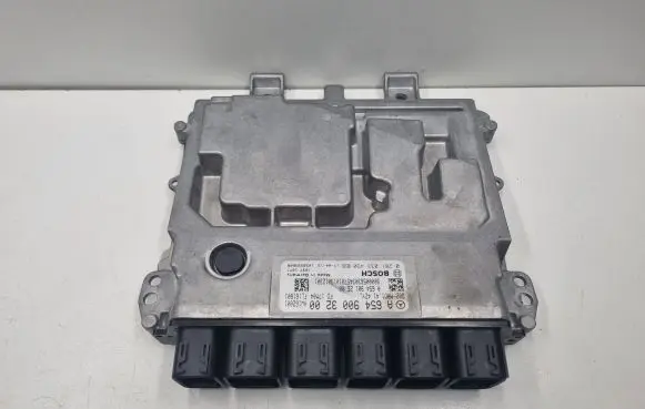 Mercedes-Benz E W213 Engine control unit/module A6549003200 6549003200 0281033490
