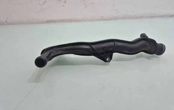 Peugeot 2008 I Engine coolant pipe/hose 9806793080