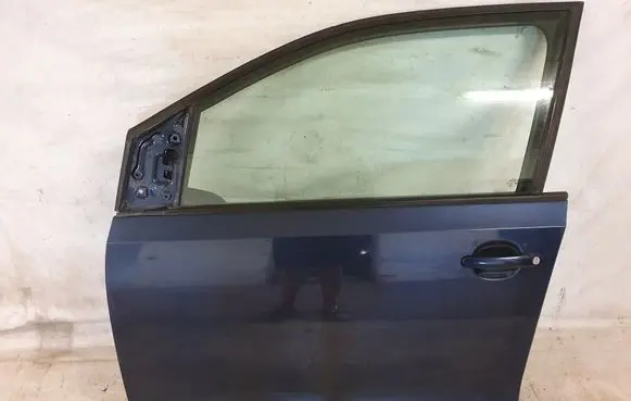 Volkswagen Up Front door