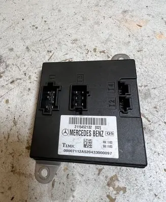 Mercedes-Benz E W211 Comfort/convenience module 2115452132
