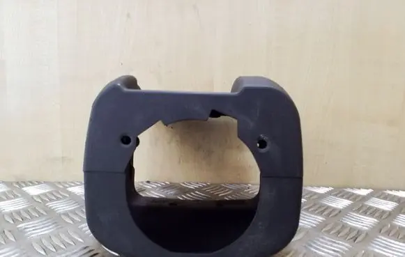 Steering wheel column trim