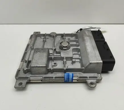 Mercedes-Benz CLA C118 X118 Engine control unit/module A2829003300 A2829013000
