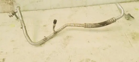 Ford C-MAX I Air conditioning (A/C) pipe/hose