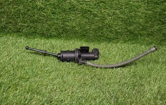 Volkswagen Golf VI Clutch master cylinder 1K0721388T