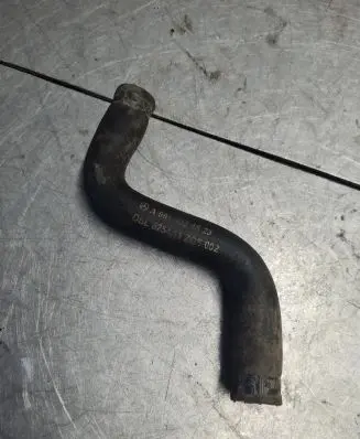 Mercedes-Benz Sprinter W901 W902 W903 W904 Engine coolant pipe/hose A9013324823 625411ZG5002