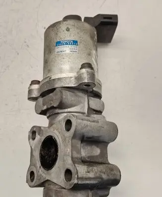 Toyota Avensis T250 EGR valve 256200R010 VN1350007140