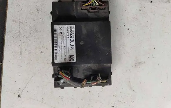 Nissan Navara D40 Comfort/convenience module 284B2EB300