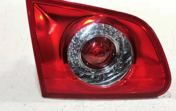 Volkswagen PASSAT B6 Tailgate rear/tail lights 3C9945093