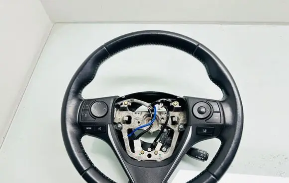 Toyota Auris E180 Steering wheel 180320521 622837810