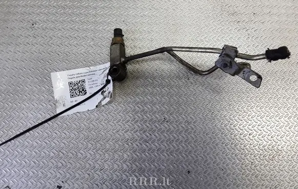 Saab 9-5 Fuel injector supply line/pipe 