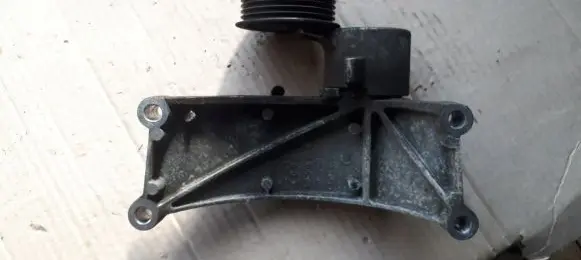 Audi A4 S4 B8 8K Generator/alternator bracket 06E903145D