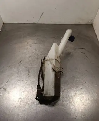 Hyundai ix20 Windscreen/windshield washer pump 985102l100 986101P000