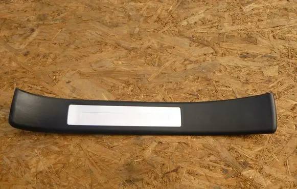 Audi A4 S4 B6 8E 8H Rear sill trim cover 8E0853375