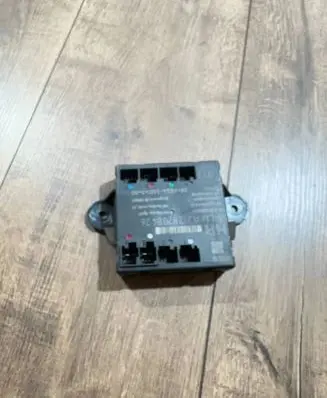 Mercedes-Benz E W212 Door control unit/module A2128208626 A2128208426 A2124421032