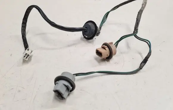 Subaru Outback Rear tail light wiring loom 