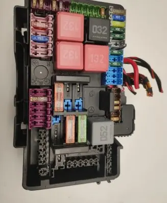 Mercedes-Benz E W212 Fuse module A2059068501