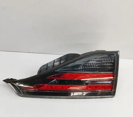 Lexus CT 200H Tailgate rear/tail lights 8158176020