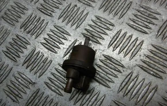 Citroen Xsara Picasso Valve vacuum 2580008A