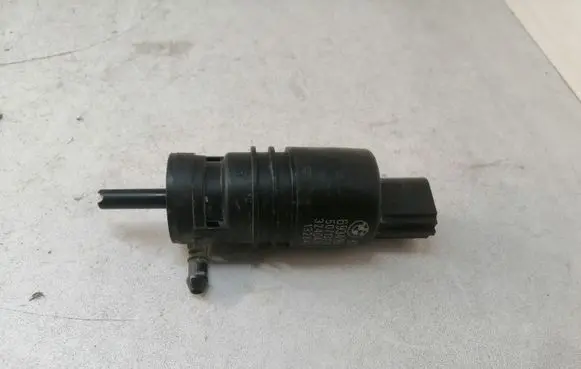 BMW 5 F10 F11 Windscreen/windshield washer pump 693416001 6712693416001 13264011