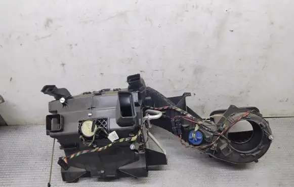 Mercedes-Benz Sprinter W906 Interior heater climate box assembly K3970 K3972