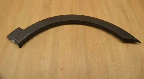 Chevrolet Captiva Front arch trim 