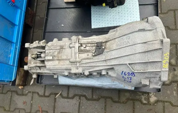 BMW X3 F25 Manual 5 speed gearbox 8609430