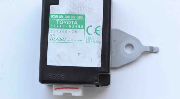 Lexus IS 220D-250-350 Other devices 8974053050
